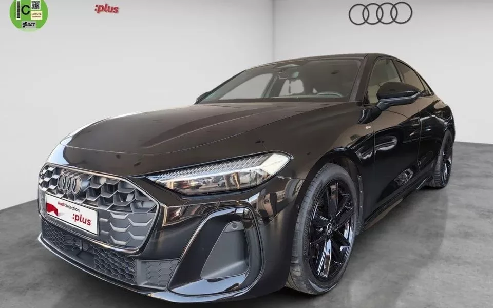 AUDI A5 A5 TFSI Black line S tronic 150kW