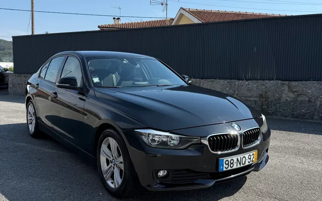 BMW 318 d Sport Auto