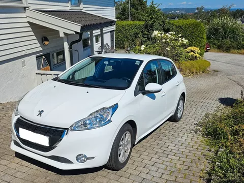 Peugeot 208 1.2 VTi Access