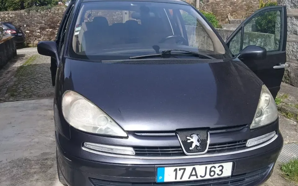 Peugeot 807