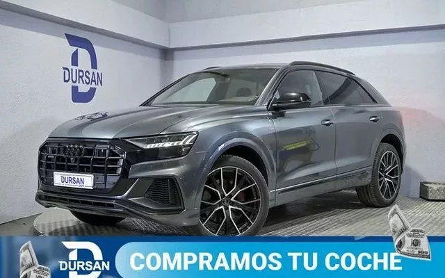 AUDI Q8 50 TDI 210kW Black Line Plus quattro tip