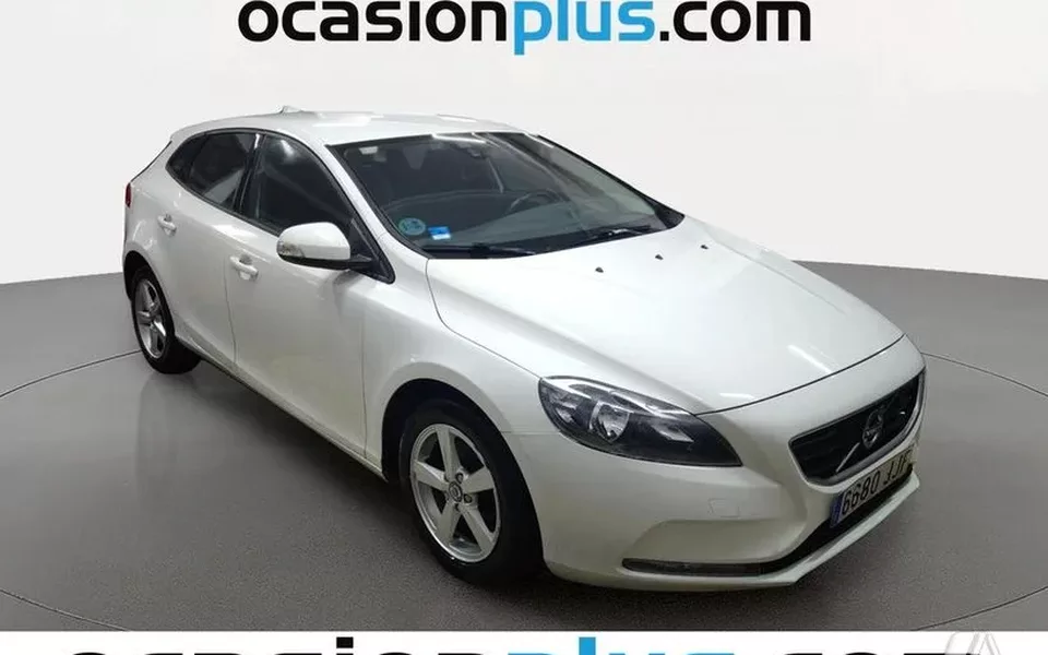 VOLVO V40 V40 D2 Kinetic 120