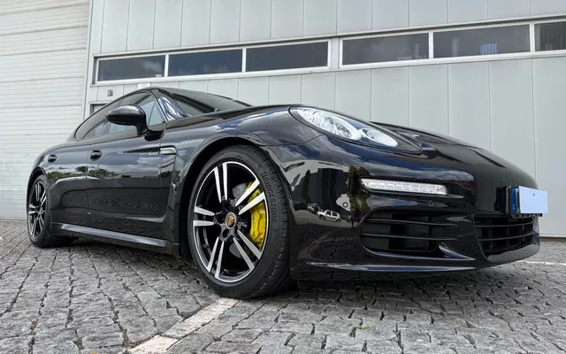 Porsche Panamera Edition