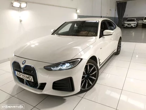 BMW i4 eDrive40 Pack Desportivo M
