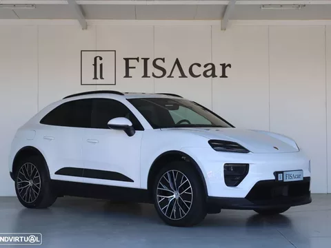 Porsche Macan Electric 4