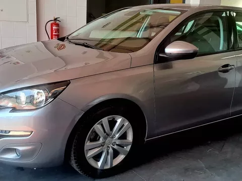 Peugeot 308 1.2 PureTech Style