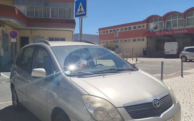 Toyota Corolla Verso V 2.0 D-4D Terra AC