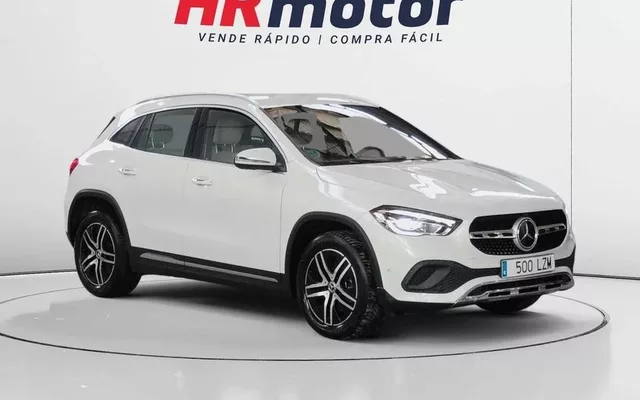 MERCEDES-BENZ Clase GLA GLA 220d 4Matic 8G-DCT