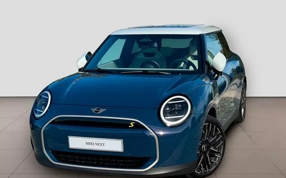 MINI 3 Portas Cooper SE Favoured M