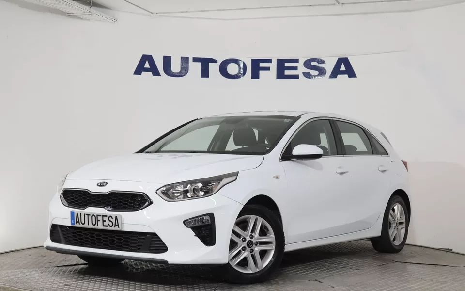 Kia Ceed 1.0 TGDI TURBO 120CV 5P # CAMARA TRASERA