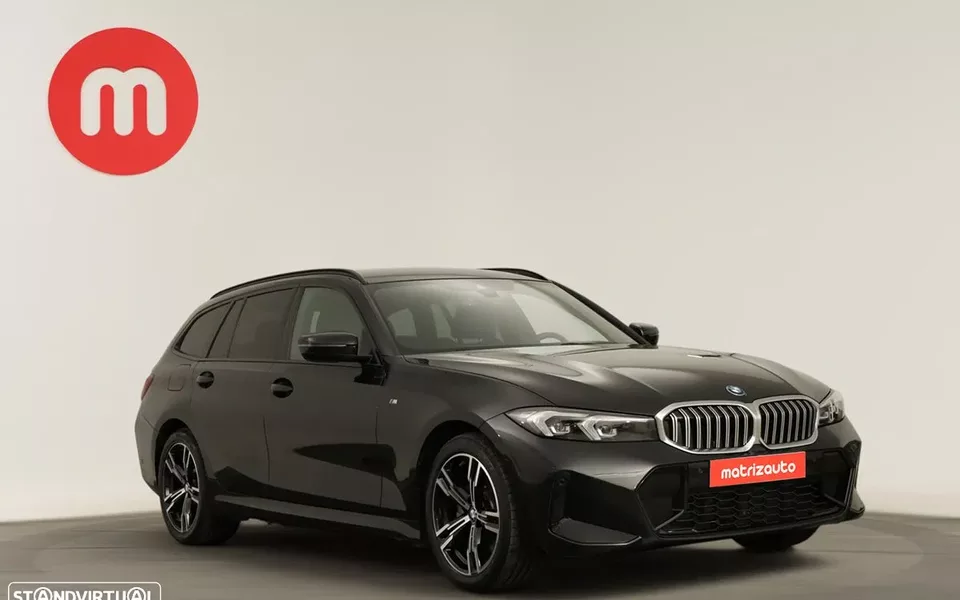 BMW 330 e Edição Desportiva M Auto