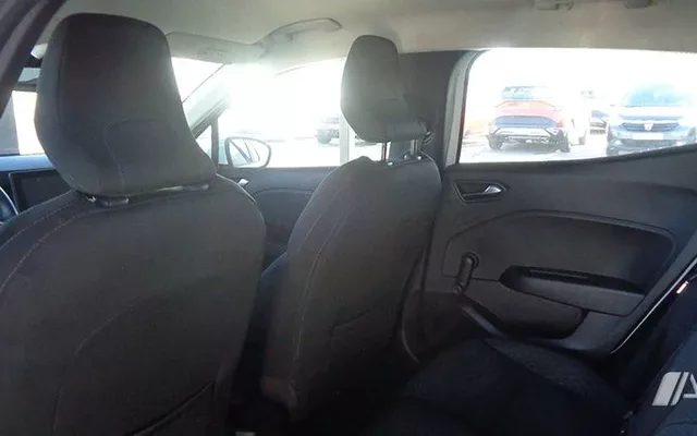 RENAULT Clio Clio TCe Intens 67kW