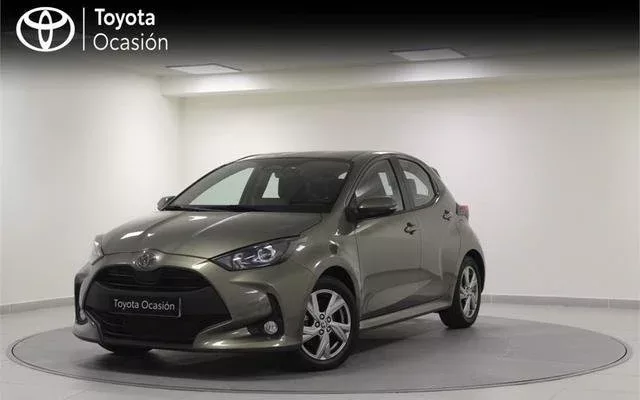 TOYOTA Yaris Yaris 120H 1.5 Active Plus