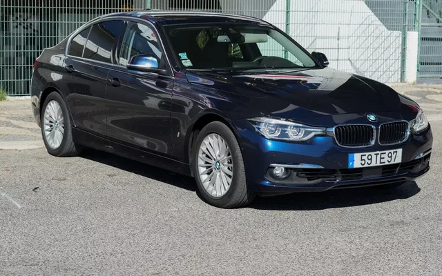 BMW 330 e iPerformance Line Luxury