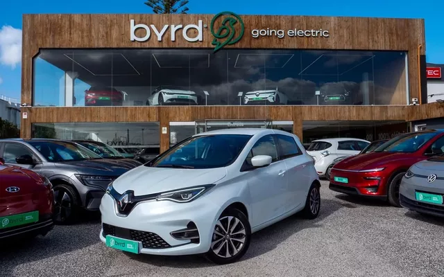 Renault Zoe (c/ Bateria) EV50 135hp Techno