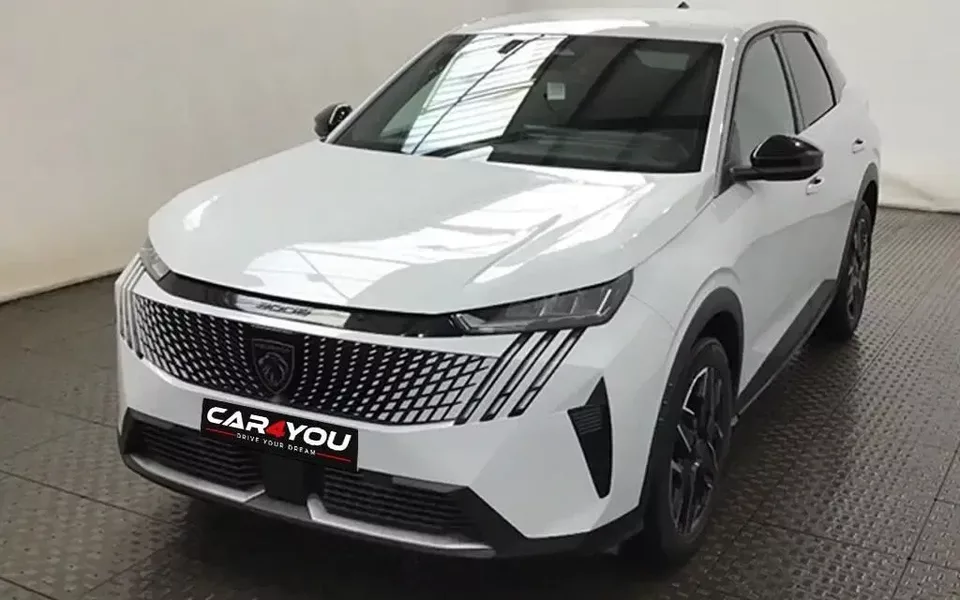 Peugeot 3008 1.2 Hybrid Allure e-DCS6