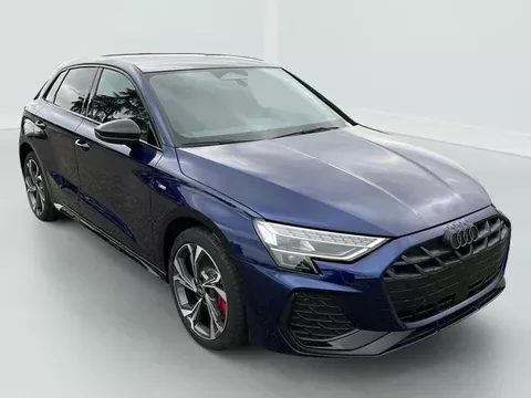 Audi A3 SPORTBACK NOUVELLE 45 TFSI E HYBRIDE RECHARGEABLE 272 S TRONIC 6 S LINE Zéro km immatriculé