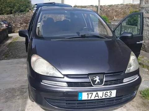 Peugeot 807
