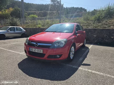 Opel Astra 1.7 CDTI Elegance