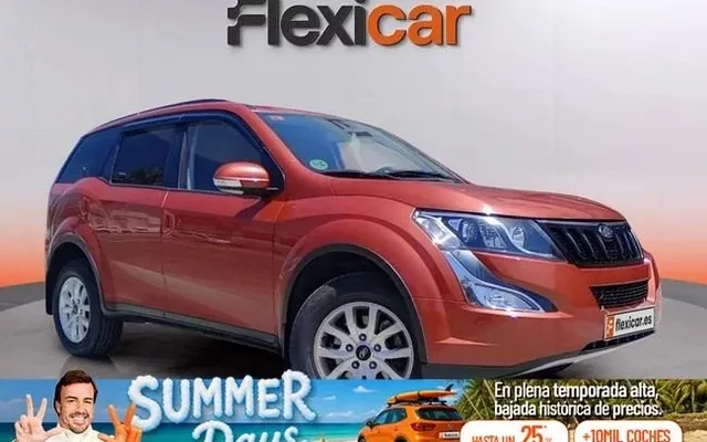 MAHINDRA XUV500 AWD (4X4) W8 - 7 plazas