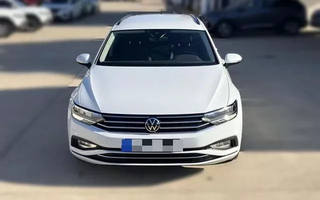 VOLKSWAGEN Passat 2.0 TDI 150cv Executive