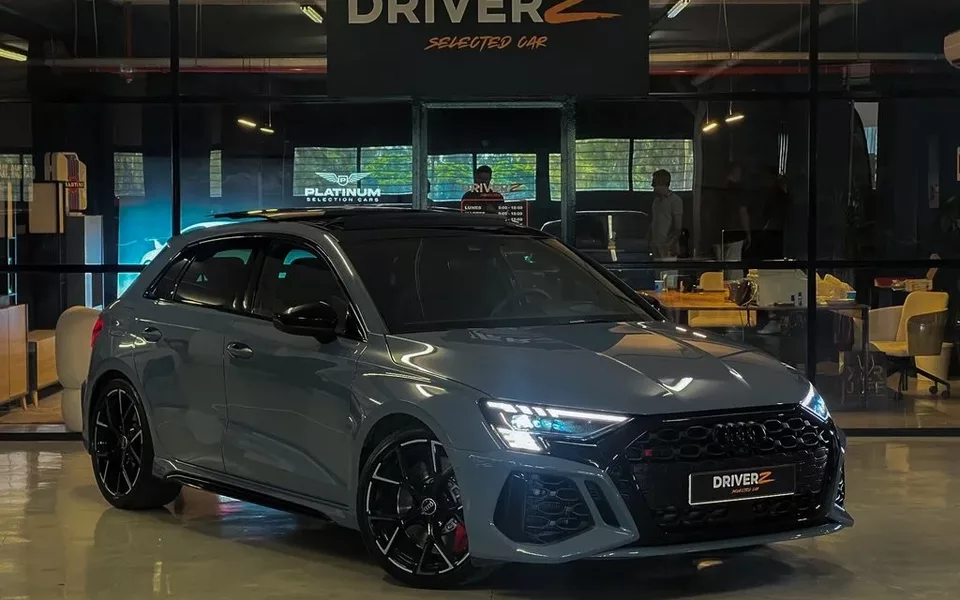 AUDI A3 RS3 Sportback quattro S tronic 294kW