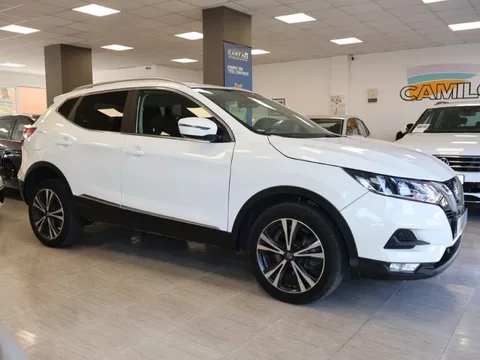 NISSAN Qashqai Qashqai 1.7dCI Acenta 4x4-I CVT