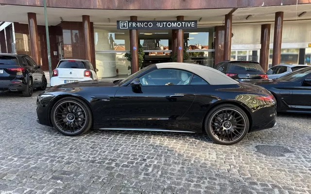 Mercedes-Benz SL 43 AMG Standard