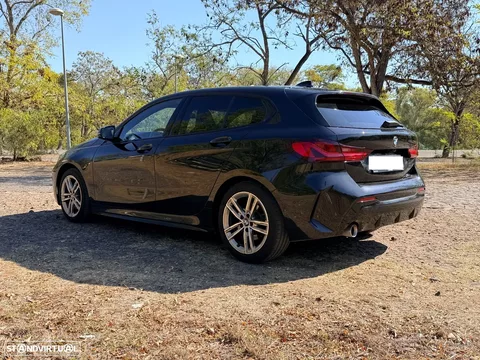BMW 116 d Pack Desportivo M Auto