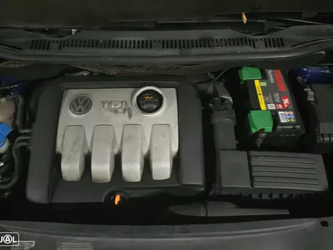 VW Touran ver-1-0-bluemotion-high
