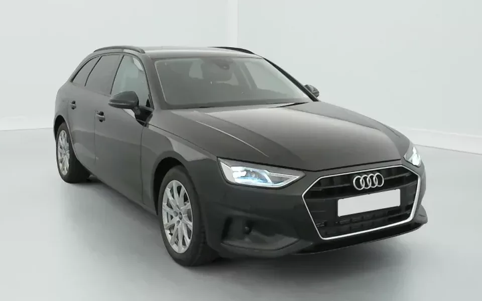 Audi A4 AVANT 35 TFSI 150 S tronic 7 Design Occasion