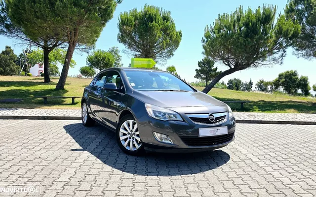 Opel Astra 1.7 CDTI Cosmo