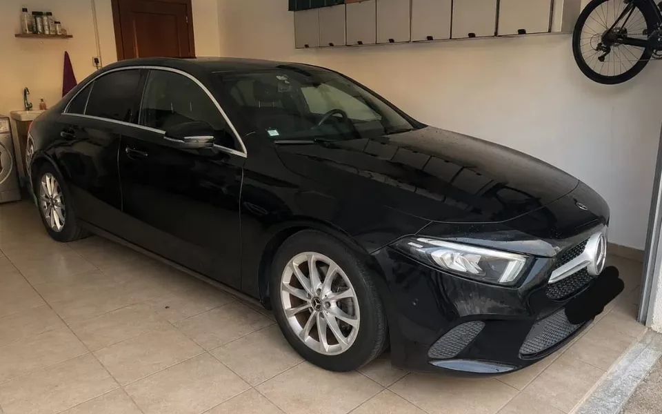 Mercedes-Benz A 180