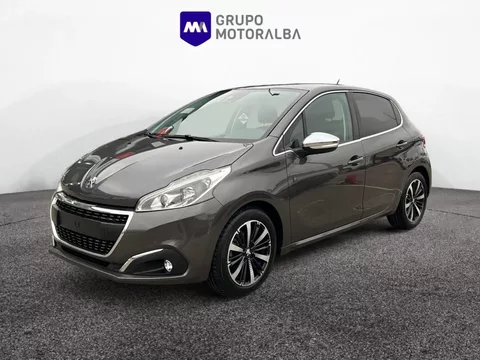 PEUGEOT 208 208 1.2 PureTech S&S Tech Edition 82