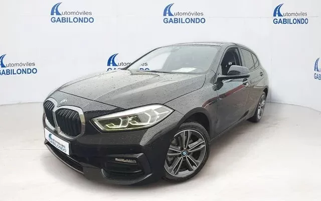 BMW Serie 1 118iA - 24900€ en Valladolid