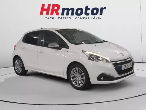 PEUGEOT 208 208 1.2 PureTech Style 82