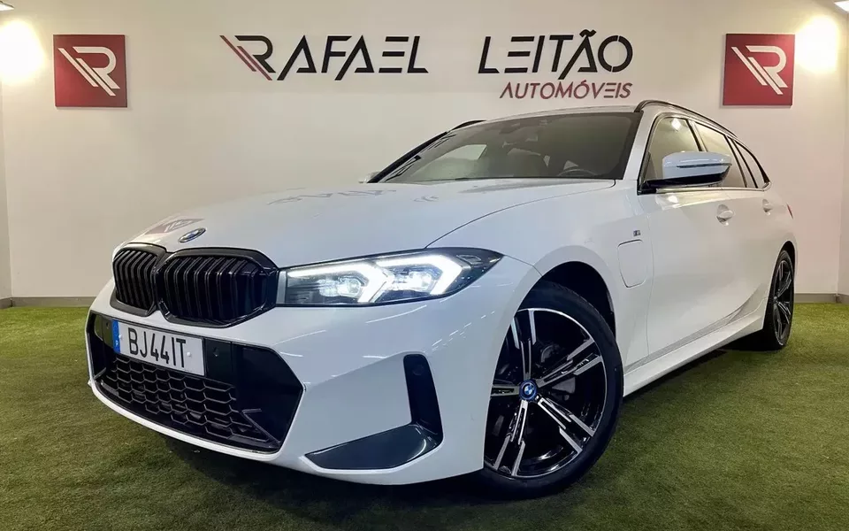BMW 320 e Pack Desportivo M Auto