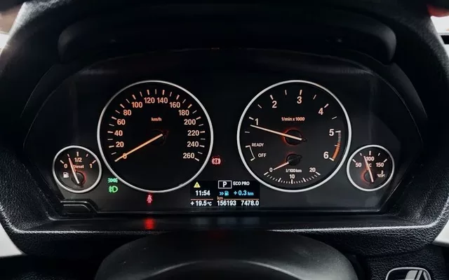 BMW Serie 3 318dA Gran Turismo Sport