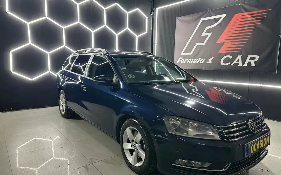 VOLKSWAGEN Passat Variant 1.6 TDI 105 Advance BMotion Tech