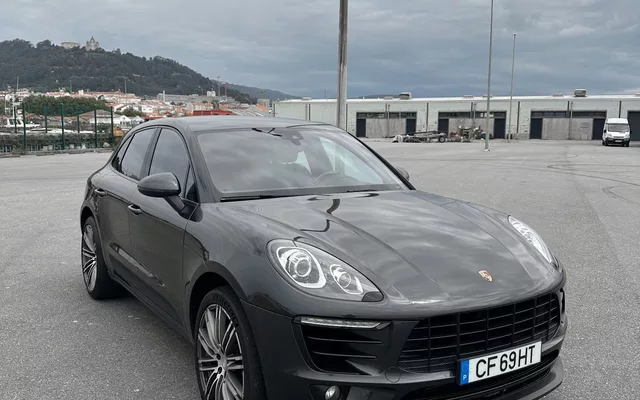 Porsche Macan 2.0T