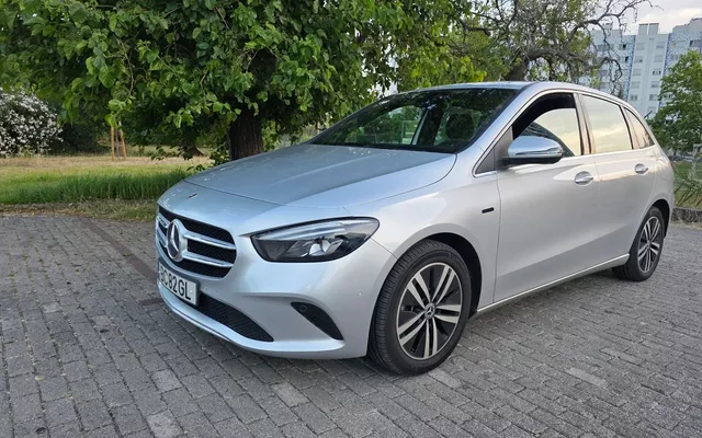 Mercedes-Benz B 250 e 8G-DCT