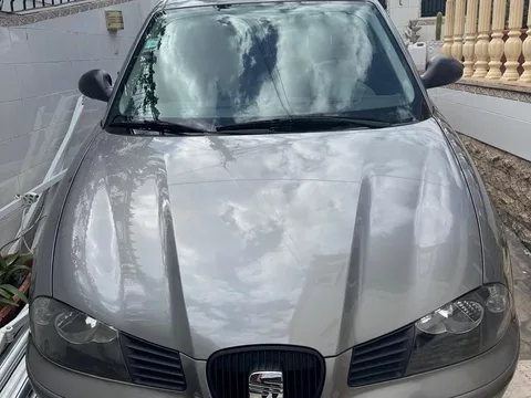 SEAT Ibiza 1.2 12V Stella