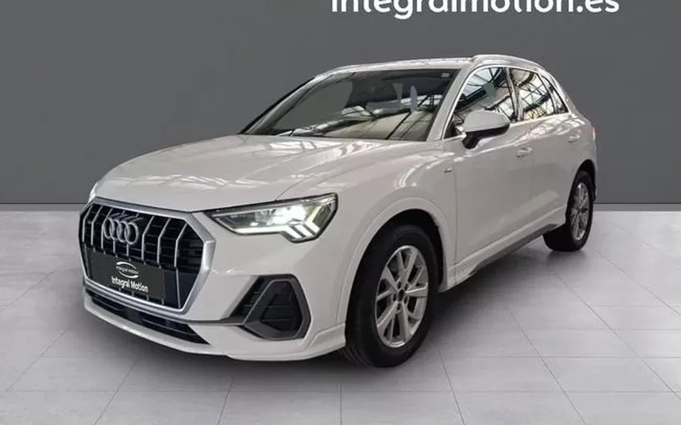 AUDI Q3 Q3 40 TDI S line quattro S tronic 140kW