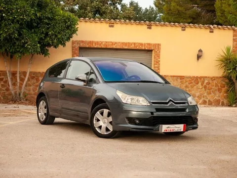 CITROEN C4 C4 Coupé 1.6HDI Collection 110