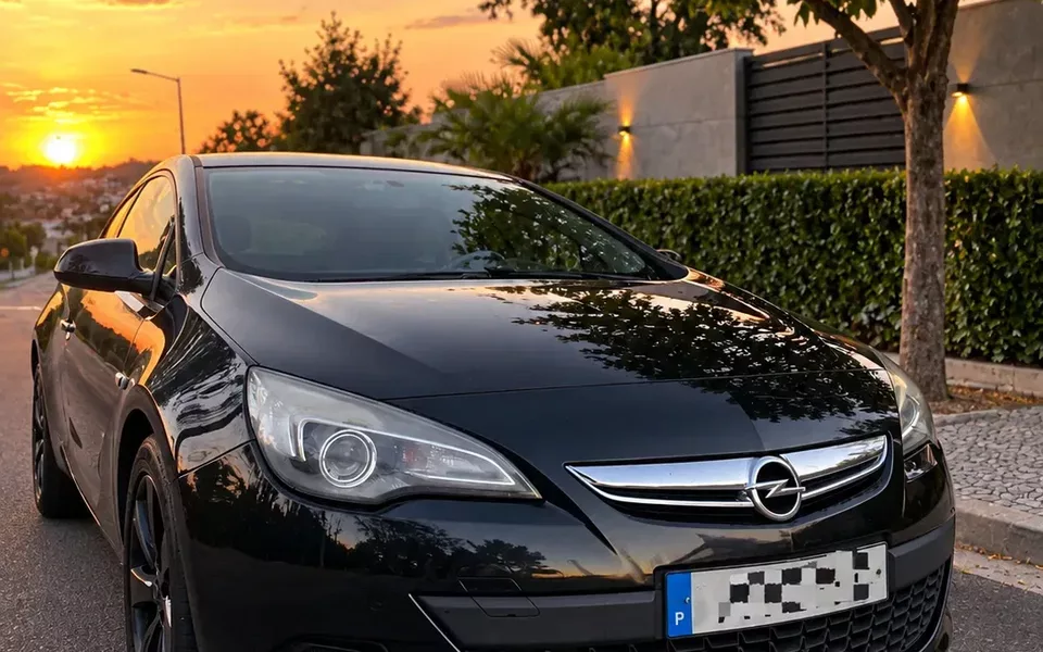Opel Astra GTC