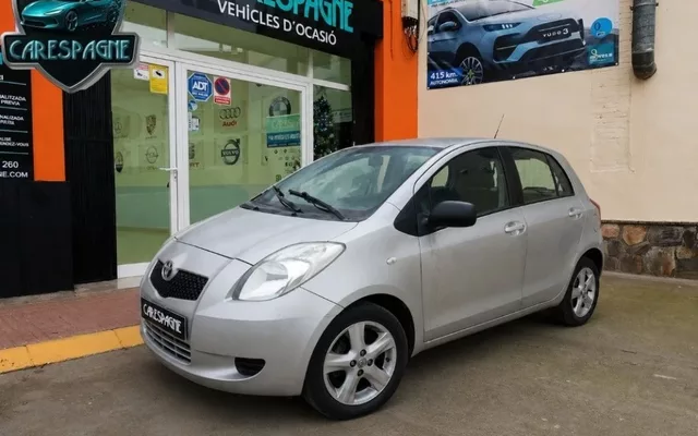 TOYOTA Yaris Yaris 1.3 VVT-i Luna