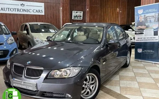 BMW Serie 3 320i Aut.