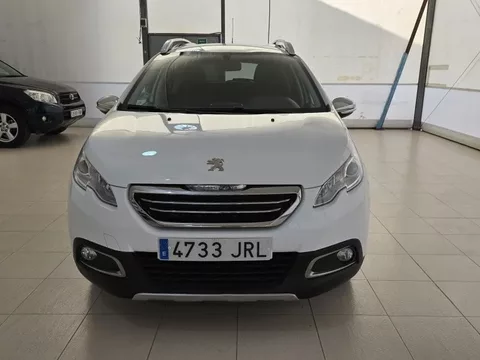 PEUGEOT 2008 2008 1.6 BlueHDI Style 100