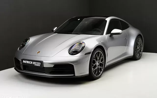 Porsche 911 (992) Carrera