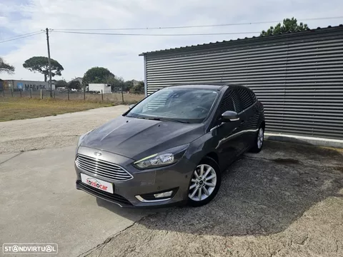Ford Focus 1.5 TDCi EcoBlue Titanium